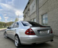 Мерседес Е-Класс 2003 в Львове на Automoto.ua Серый Мерседес Е-Класс, объемом двигателя 4 л и пробегом 330 тыс. км за 9500 $, фото 11 на Automoto.ua