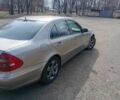 Сірий Мерседес Е-Клас, об'ємом двигуна 0 л та пробігом 450 тис. км за 6500 $, фото 3 на Automoto.ua
