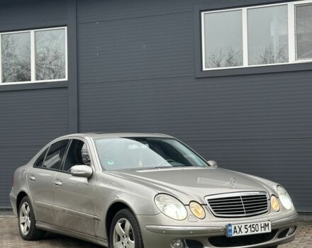 Серый Мерседес Е-Класс, объемом двигателя 3.2 л и пробегом 270 тыс. км за 5750 $, фото 2 на Automoto.ua