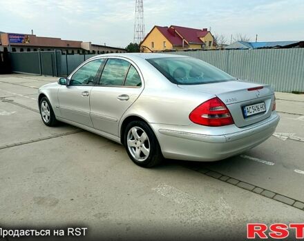 Серый Мерседес Е-Класс, объемом двигателя 2.1 л и пробегом 350 тыс. км за 7600 $, фото 2 на Automoto.ua