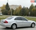 Серый Мерседес Е-Класс, объемом двигателя 2.14 л и пробегом 377 тыс. км за 5750 $, фото 67 на Automoto.ua