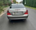 Серый Мерседес Е-Класс, объемом двигателя 3.2 л и пробегом 179 тыс. км за 15000 $, фото 5 на Automoto.ua