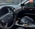 Сірий Мерседес Е-Клас, об'ємом двигуна 1.8 л та пробігом 231 тис. км за 6000 $, фото 10 на Automoto.ua