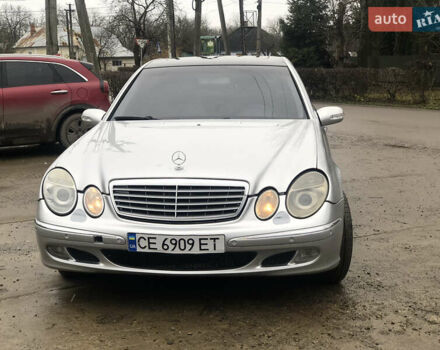 Сірий Мерседес Е-Клас, об'ємом двигуна 2.6 л та пробігом 350 тис. км за 4150 $, фото 5 на Automoto.ua