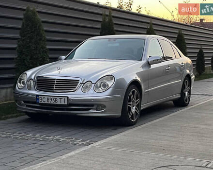Серый Мерседес Е-Класс, объемом двигателя 3.22 л и пробегом 350 тыс. км за 6999 $, фото 3 на Automoto.ua