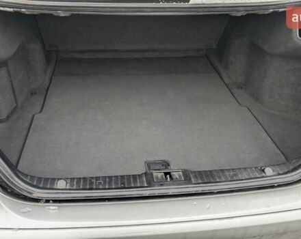 Сірий Мерседес Е-Клас, об'ємом двигуна 2.2 л та пробігом 490 тис. км за 6500 $, фото 12 на Automoto.ua