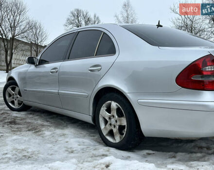 Сірий Мерседес Е-Клас, об'ємом двигуна 2.14 л та пробігом 370 тис. км за 5999 $, фото 6 на Automoto.ua