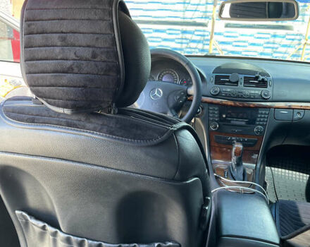 Сірий Мерседес Е-Клас, об'ємом двигуна 2.69 л та пробігом 540 тис. км за 6500 $, фото 12 на Automoto.ua