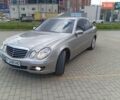 Серый Мерседес Е-Класс, объемом двигателя 1.8 л и пробегом 291 тыс. км за 8000 $, фото 36 на Automoto.ua
