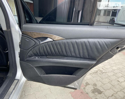 Сірий Мерседес Е-Клас, об'ємом двигуна 2.7 л та пробігом 430 тис. км за 7900 $, фото 29 на Automoto.ua