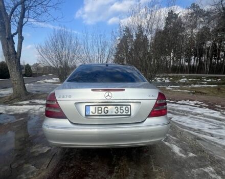 Серый Мерседес Е-Класс, объемом двигателя 2.7 л и пробегом 330 тыс. км за 3450 $, фото 13 на Automoto.ua