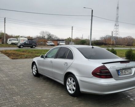 Серый Мерседес Е-Класс, объемом двигателя 2.2 л и пробегом 406 тыс. км за 2650 $, фото 5 на Automoto.ua