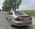 Сірий Мерседес Е-Клас, об'ємом двигуна 3.2 л та пробігом 300 тис. км за 6000 $, фото 5 на Automoto.ua