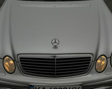 Сірий Мерседес Е-Клас, об'ємом двигуна 3.2 л та пробігом 381 тис. км за 6400 $, фото 7 на Automoto.ua