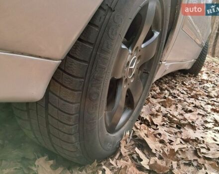 Сірий Мерседес Е-Клас, об'ємом двигуна 2.15 л та пробігом 423 тис. км за 5750 $, фото 14 на Automoto.ua