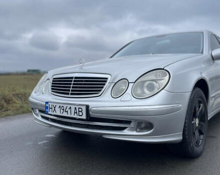 Сірий Мерседес Е-Клас, об'ємом двигуна 2.2 л та пробігом 265 тис. км за 5900 $, фото 5 на Automoto.ua