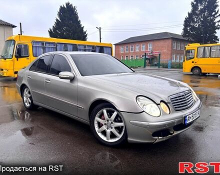 Сірий Мерседес Е-Клас, об'ємом двигуна 3.2 л та пробігом 432 тис. км за 4200 $, фото 1 на Automoto.ua