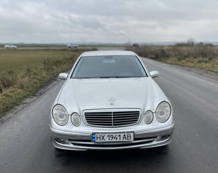 Сірий Мерседес Е-Клас, об'ємом двигуна 2.2 л та пробігом 265 тис. км за 5900 $, фото 27 на Automoto.ua