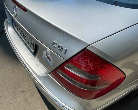 Серый Мерседес Е-Класс, объемом двигателя 2.69 л и пробегом 360 тыс. км за 5000 $, фото 6 на Automoto.ua