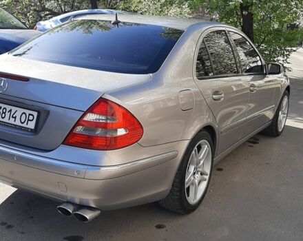 Серый Мерседес Е-Класс, объемом двигателя 3 л и пробегом 400 тыс. км за 6500 $, фото 1 на Automoto.ua