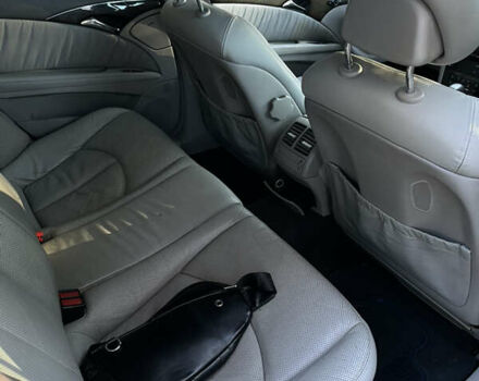 Мерседес Е-Класс 2003 в Черновцах на Automoto.ua Серый Мерседес Е-Класс, объемом двигателя 3.2 л и пробегом 400 тыс. км за 7000 $, фото 54 на Automoto.ua
