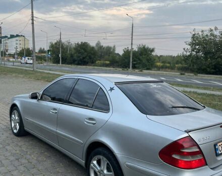 Серый Мерседес Е-Класс, объемом двигателя 2.15 л и пробегом 339 тыс. км за 5500 $, фото 8 на Automoto.ua