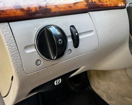 Серый Мерседес Е-Класс, объемом двигателя 2.6 л и пробегом 445 тыс. км за 6980 $, фото 15 на Automoto.ua
