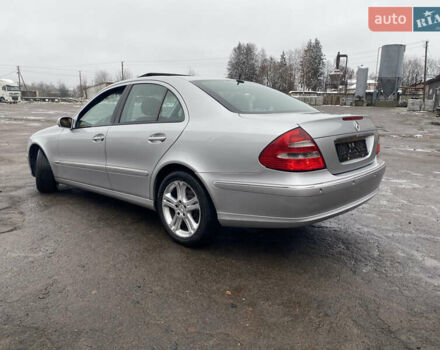 Сірий Мерседес Е-Клас, об'ємом двигуна 3.2 л та пробігом 272 тис. км за 3850 $, фото 3 на Automoto.ua