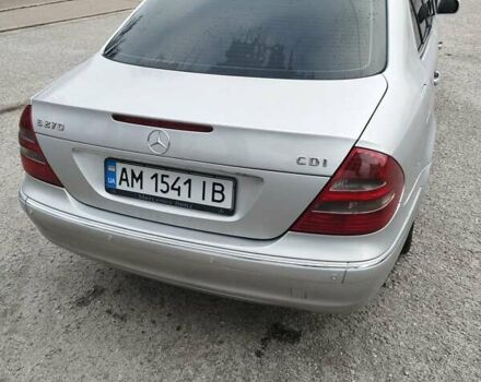Сірий Мерседес Е-Клас, об'ємом двигуна 2.7 л та пробігом 400 тис. км за 7200 $, фото 4 на Automoto.ua
