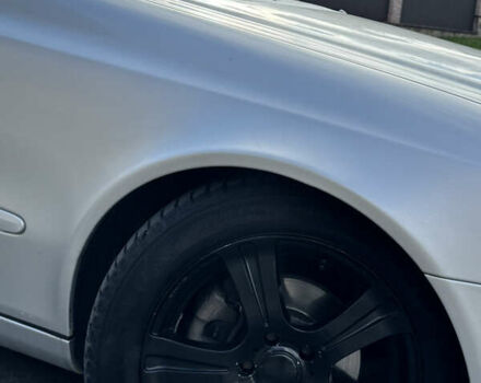 Мерседес Е-Клас 2004 у Вінниці на Automoto.ua Сірий Мерседес Е-Клас, об'ємом двигуна 1.8 л та пробігом 459 тис. км за 4799 $, фото 3 на Automoto.ua