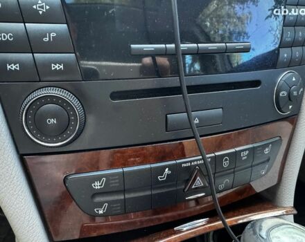 Серый Мерседес Е-Класс, объемом двигателя 2.6 л и пробегом 445 тыс. км за 6980 $, фото 19 на Automoto.ua