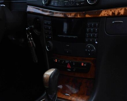 Сірий Мерседес Е-Клас, об'ємом двигуна 1.8 л та пробігом 482 тис. км за 6950 $, фото 14 на Automoto.ua