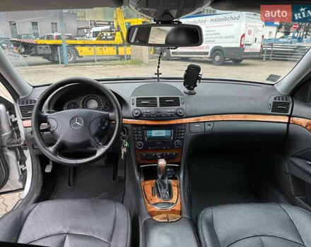 Сірий Мерседес Е-Клас, об'ємом двигуна 0 л та пробігом 370 тис. км за 2905 $, фото 15 на Automoto.ua