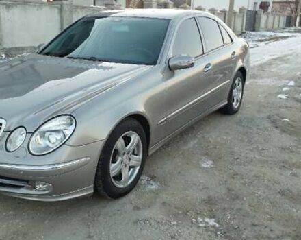 Серый Мерседес Е-Класс, объемом двигателя 2.6 л и пробегом 214 тыс. км за 6300 $, фото 9 на Automoto.ua