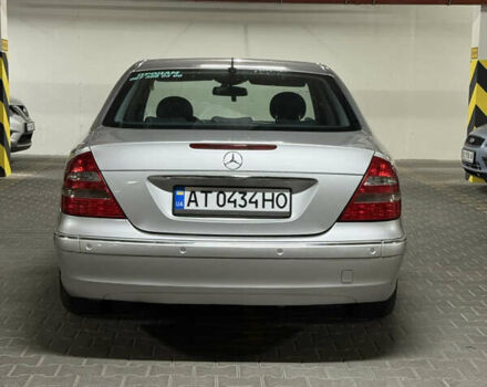 Серый Мерседес Е-Класс, объемом двигателя 2.15 л и пробегом 306 тыс. км за 7800 $, фото 5 на Automoto.ua