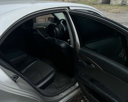 Сірий Мерседес Е-Клас, об'ємом двигуна 3.2 л та пробігом 340 тис. км за 4500 $, фото 5 на Automoto.ua