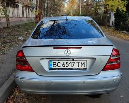 Серый Мерседес Е-Класс, объемом двигателя 2.1 л и пробегом 443 тыс. км за 8300 $, фото 5 на Automoto.ua