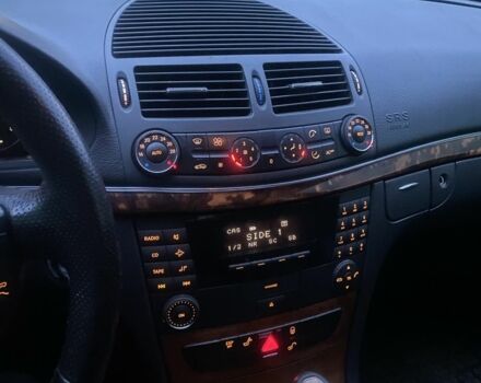 Сірий Мерседес Е-Клас, об'ємом двигуна 2.7 л та пробігом 100 тис. км за 3300 $, фото 12 на Automoto.ua