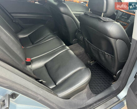 Серый Мерседес Е-Класс, объемом двигателя 2.2 л и пробегом 359 тыс. км за 6450 $, фото 41 на Automoto.ua