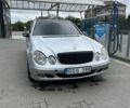 Серый Мерседес Е-Класс, объемом двигателя 2.7 л и пробегом 380 тыс. км за 3000 $, фото 1 на Automoto.ua