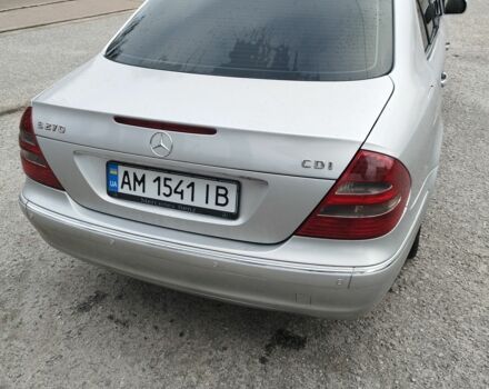 Сірий Мерседес Е-Клас, об'ємом двигуна 2.7 л та пробігом 400 тис. км за 7200 $, фото 5 на Automoto.ua