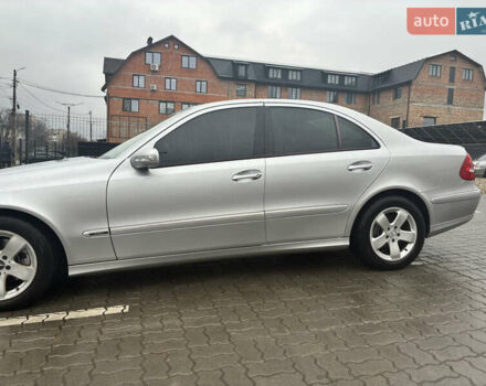 Сірий Мерседес Е-Клас, об'ємом двигуна 2.7 л та пробігом 349 тис. км за 8800 $, фото 6 на Automoto.ua