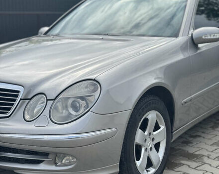 Серый Мерседес Е-Класс, объемом двигателя 2.7 л и пробегом 426 тыс. км за 6999 $, фото 1 на Automoto.ua