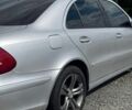 Серый Мерседес Е-Класс, объемом двигателя 2.6 л и пробегом 240 тыс. км за 4000 $, фото 19 на Automoto.ua