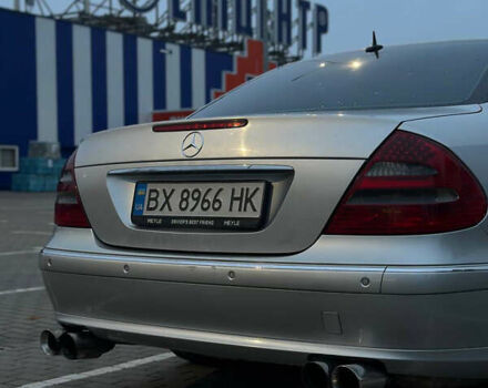 Серый Мерседес Е-Класс, объемом двигателя 2.69 л и пробегом 406 тыс. км за 7000 $, фото 2 на Automoto.ua