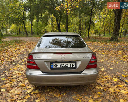 Серый Мерседес Е-Класс, объемом двигателя 3.2 л и пробегом 200 тыс. км за 6800 $, фото 1 на Automoto.ua