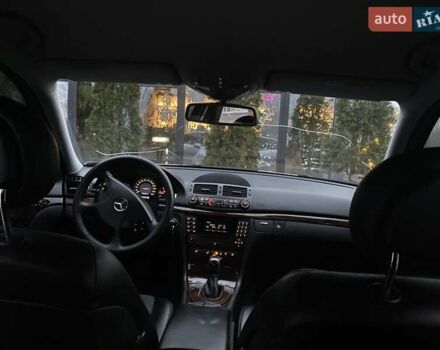 Серый Мерседес Е-Класс, объемом двигателя 3.2 л и пробегом 302 тыс. км за 8250 $, фото 17 на Automoto.ua