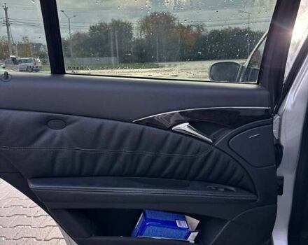 Серый Мерседес Е-Класс, объемом двигателя 3.2 л и пробегом 500 тыс. км за 6000 $, фото 19 на Automoto.ua