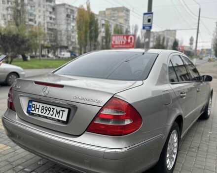 Серый Мерседес Е-Класс, объемом двигателя 1.8 л и пробегом 230 тыс. км за 6000 $, фото 5 на Automoto.ua