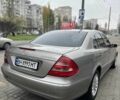 Серый Мерседес Е-Класс, объемом двигателя 1.8 л и пробегом 230 тыс. км за 6000 $, фото 5 на Automoto.ua